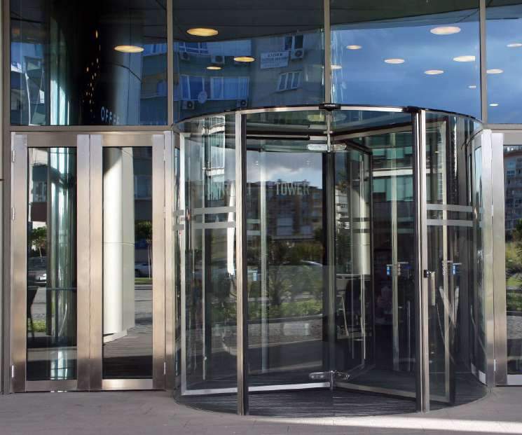 Automatic Entrance Doors in Dubai - GlazTech